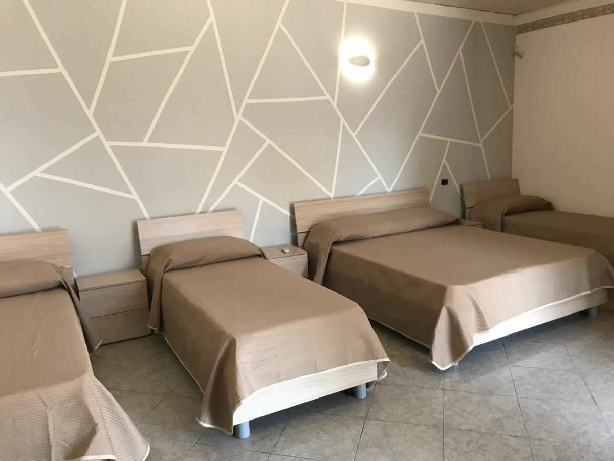 B&B The King Acconia Екстериор снимка