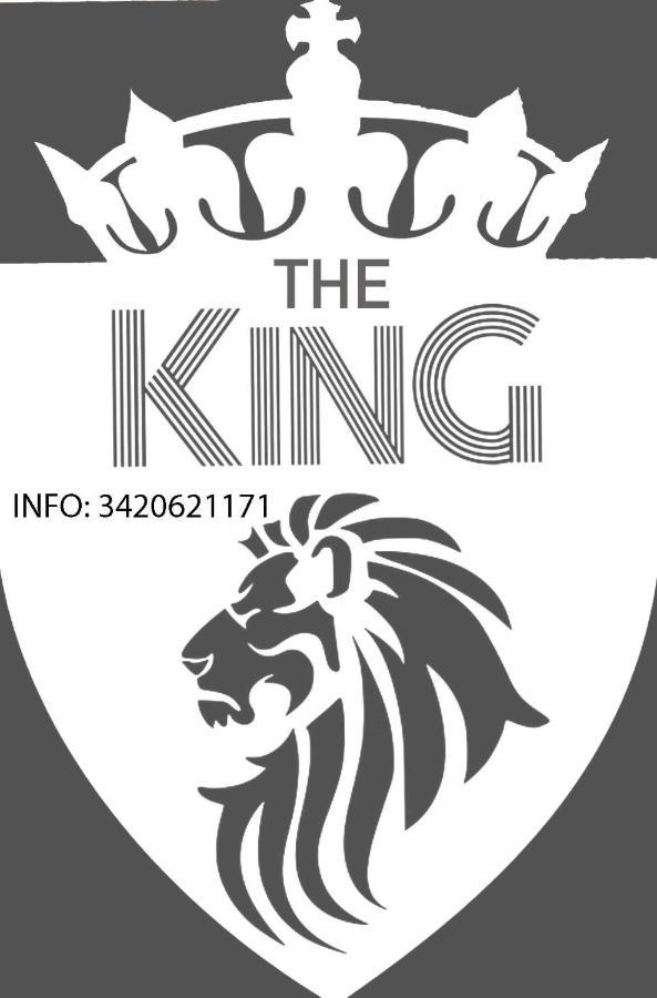 B&B The King Acconia Екстериор снимка